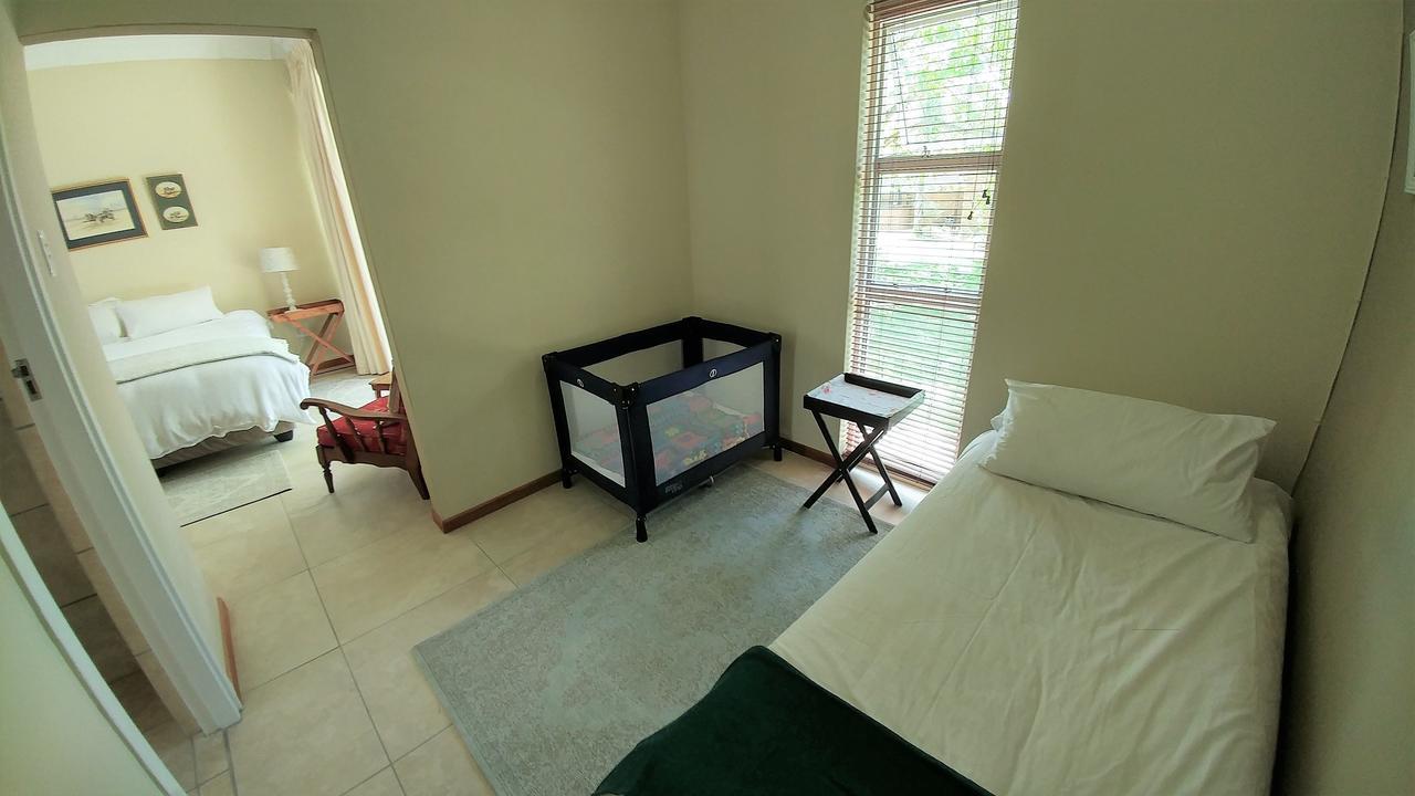 Rosa B&B Oudtshoorn Luaran gambar